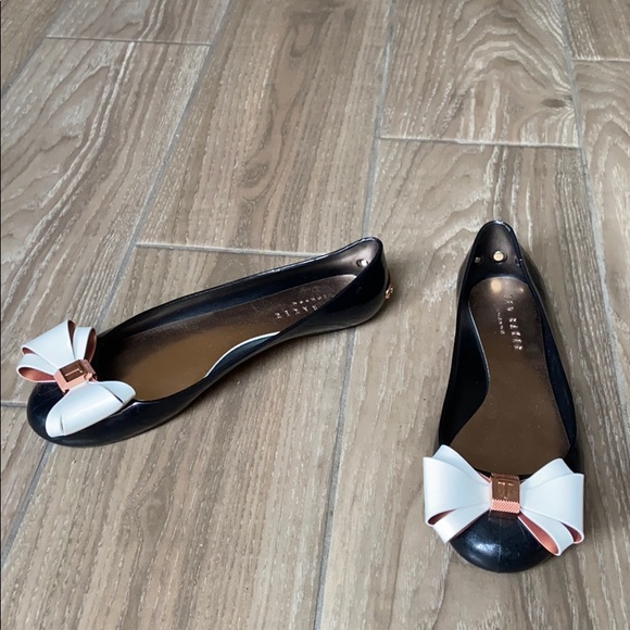 Ted Baker London Shoes | Ted Baker London Plastic Bow Ballerina Flats | Color: Black/White | Size: 9 | Pm-99382181's Closet